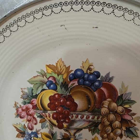 Vintage Farberware Hammered Aluminum Wrapped Ceramic Plate Fruit Floral Pattern - Picture 3 of 8